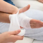 Jak prawidłowo nosić bandaż elastyczny